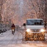 Heavy Snowfall Disrupts Transport in Japan as Weather Warning Issued